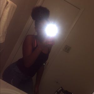 Meet your Posher, Chanell